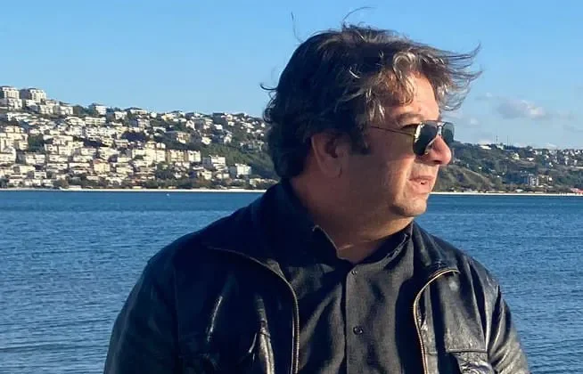 Sekmen’in başka işi yok çatı yakmaya çıkacak öyle mi?