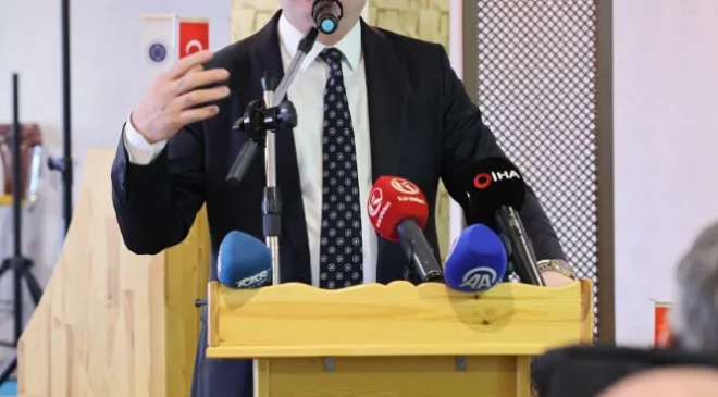 REKTÖR HACIMÜFTÜOĞLU: “ÜNİVERSİTE–BASIN İŞ BİRLİĞİNİ GÜÇLENDİRMEYE BÜYÜK ÖNEM VERİYORUZ”