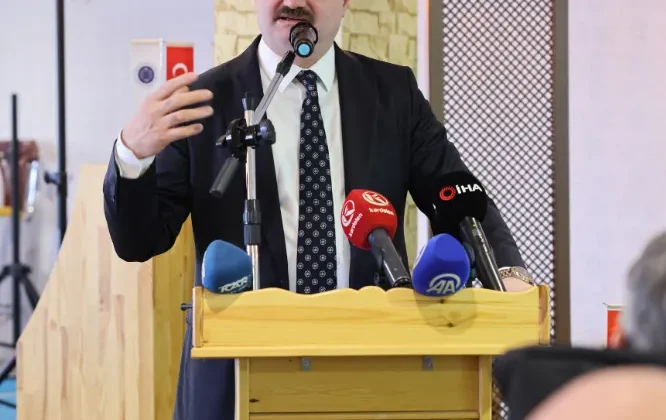 REKTÖR HACIMÜFTÜOĞLU: “ÜNİVERSİTE–BASIN İŞ BİRLİĞİNİ GÜÇLENDİRMEYE BÜYÜK ÖNEM VERİYORUZ”